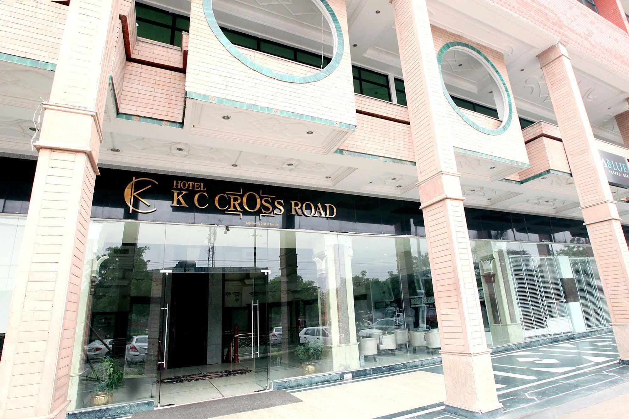 Kc Cross Road Hotel Panchkula Exterior photo